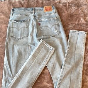 Levi’s 721 high rise skinny jeans